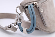 Lade das Bild in den Galerie-Viewer, Schlüsselanhänger aus Seil mit Karabiner Beige