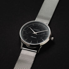 Lade das Bild in den Galerie-Viewer, Armbanduhr Metropolis 34 Silber