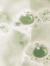 Lade das Bild in den Galerie-Viewer, Gloss Shampoo, Smoky Green Vetiver