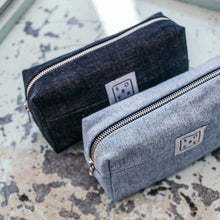Lade das Bild in den Galerie-Viewer, Denim Wash Bag