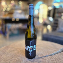 Lade das Bild in den Galerie-Viewer, Schumann Nägler Riesling 12% vol. 0,75l
