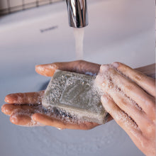 Lade das Bild in den Galerie-Viewer, Hand &amp; Body Moisturizer Soap Bar
