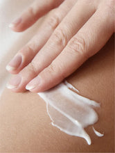 Lade das Bild in den Galerie-Viewer, Sensitive Skin Body Cream
