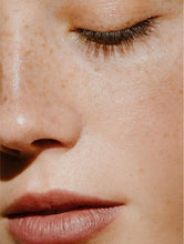 Lade das Bild in den Galerie-Viewer, Sun Protection SPF50 Stick, with tint
