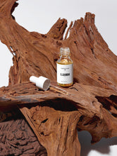 Lade das Bild in den Galerie-Viewer, Calming Facial Oil
