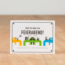 Lade das Bild in den Galerie-Viewer, "FEIERABEND!" – Die witzige Haftnotiz für den Büroalltag
