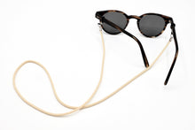 Lade das Bild in den Galerie-Viewer, Brillenband 3mm Hellgold
