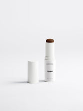 Lade das Bild in den Galerie-Viewer, CC Cream Ceramide SPF30 Stick: Chocolate
